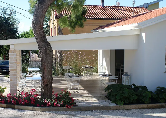 Bed And Breakfast Le AzaleeBed and Breakfast